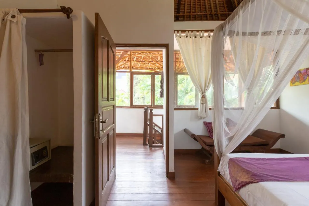 Villa Poppy Seminyak 0*,  Endonezya