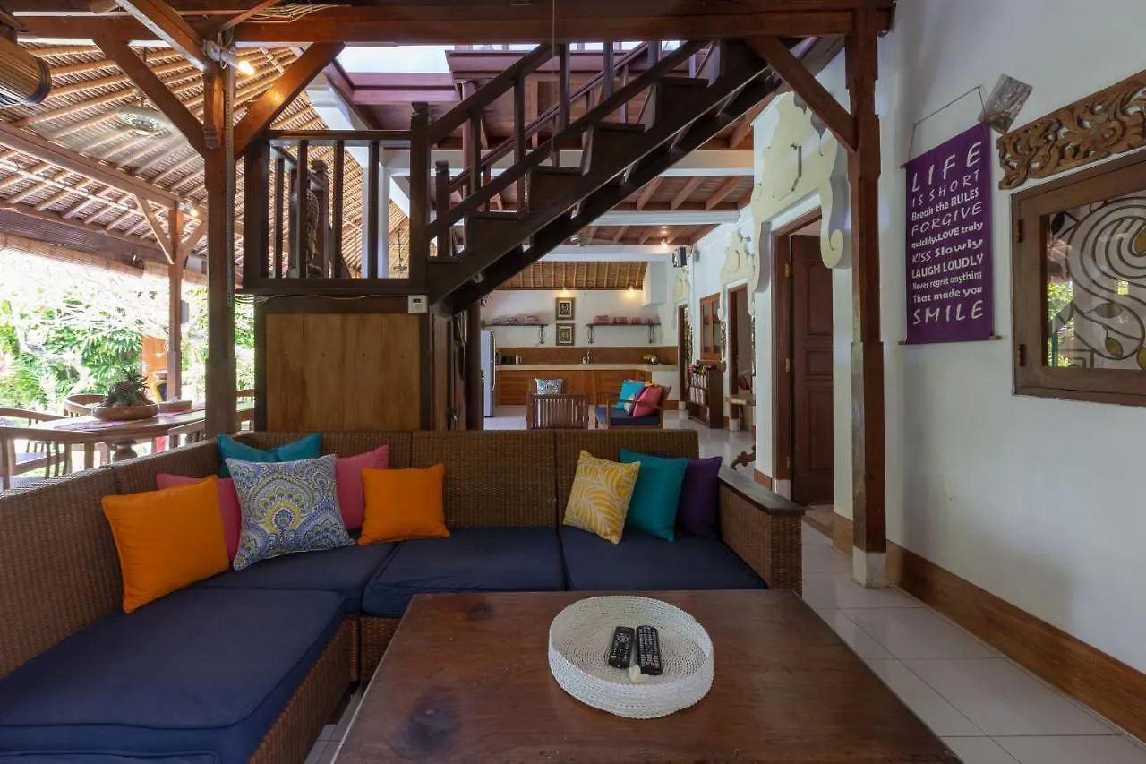 Villa Poppy Seminyak Indonesia